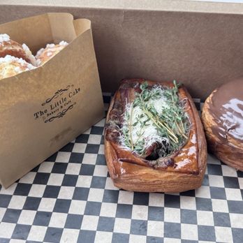 The Little Cake Bakery & Cafe - Bakeries Near Me - Commerce, California