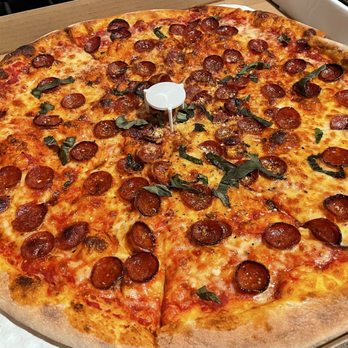 Pizzalina - Large BYO with pepperoni - Pizza Near Me - Walnut Creek, California Pizzalina - Large BYO with pepperoni - Pizza Near Me - Walnut Creek, California