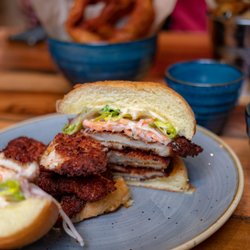 Mill & Brew - Chicken Schnitzel Burger
