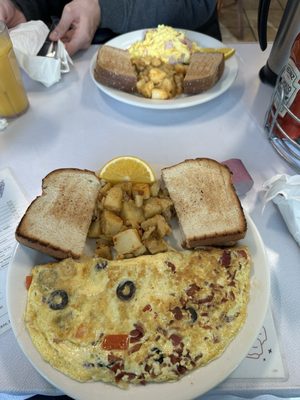 Thornton's Boston Breakfast & Lunch Restaurant by null