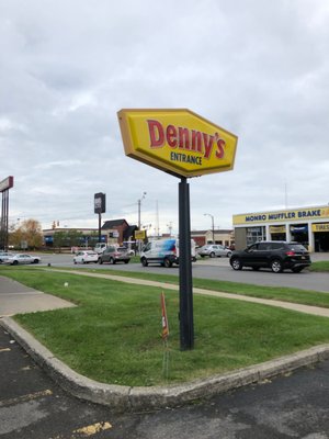 Denny's by null