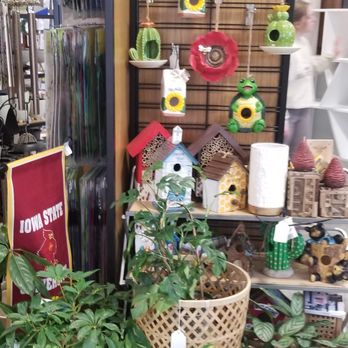 Blooms Garden Center - Nurseries & Gardening Near Me - Marion, Iowa