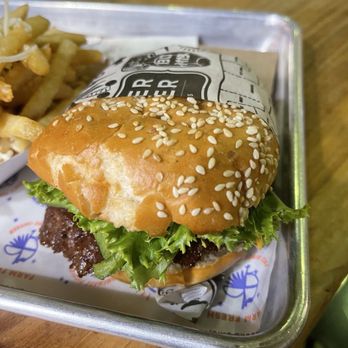 Super Duper Burgers - SUPER BURGER - Burgers Near Me - San Francisco, California Super Duper Burgers - SUPER BURGER - Burgers Near Me - San Francisco, California