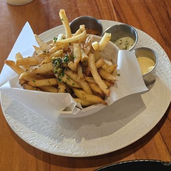 Mina's Fish House - Duck oil fries - thumbs up - Seafood Near Me - Kapolei, Hawaii