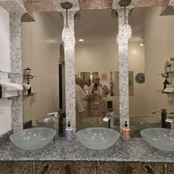 Essence MedSpa & Wellness Center - Gorgeous bathroom and amenities.