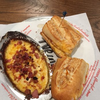 Newk's Eatery - Pizza Near Me - Kennesaw, Georgia