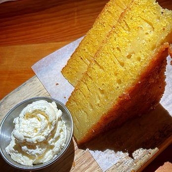 The Barrow House - Cornbread - New American Near Me - Clifton, New Jersey