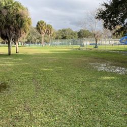 Lake Vista Dog Park