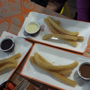 Chocolateria San Churro - CHURROS (Milk, Dark and White Chocolate dipping sauce) - Chocolatiers & Shops Near Me - Brisbane, QLD