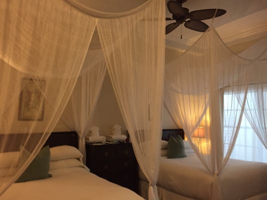 The Guesthouses at Southernmost Beach Resort – Avalon Bed and Breakfast - RECENTLY RESTORED by null