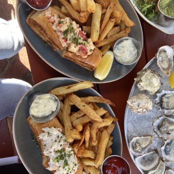 Fishwives - Lobster and crab rolls (top to bottom) - Seafood Near Me - Pasadena, California Fishwives - Lobster and crab rolls (top to bottom) - Seafood Near Me - Pasadena, California