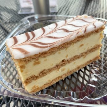 Le Macaron French Pastries - Macarons Near Me - Wesley Chapel, Florida Le Macaron French Pastries - Macarons Near Me - Wesley Chapel, Florida