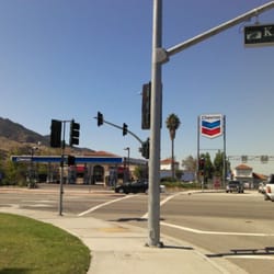 Chevron - ^