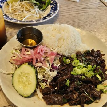 Pho Saigon Pearl - Beef plate - Vietnamese Near Me - Los Angeles, California Pho Saigon Pearl - Beef plate - Vietnamese Near Me - Los Angeles, California