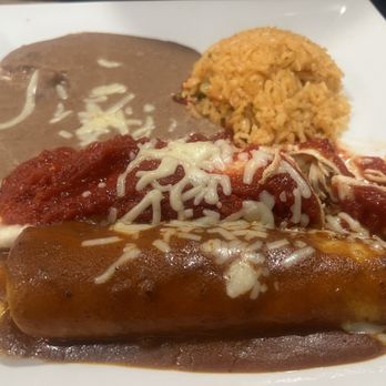 Jalisco - Combo platter - Salad Near Me - Roanoke Rapids, North Carolina Jalisco - Combo platter - Salad Near Me - Roanoke Rapids, North Carolina