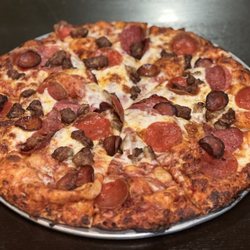Round Table Pizza