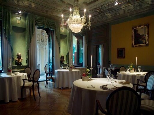 Ristorante Villa Crespi by null