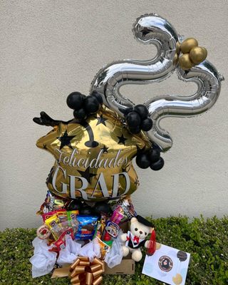 The Candy Bar by null