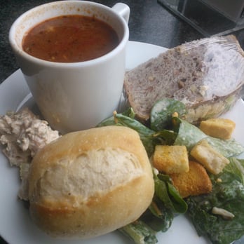 Kimbell Art Museum - Medium lunch plate. Great way to kick off your museum outing. - Art Museums Near Me - Fort Worth, Texas