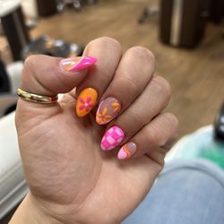 Kellsey Nail Salon