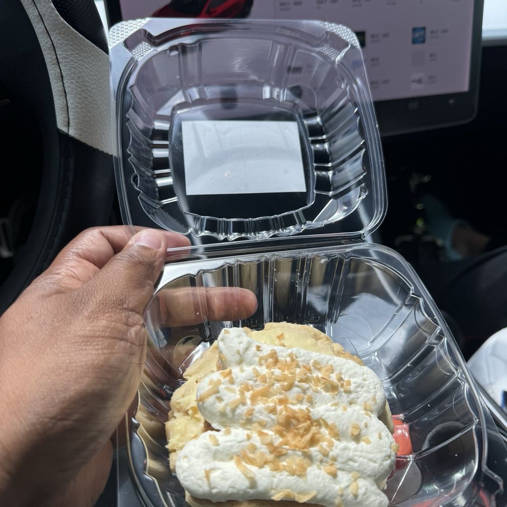 Crave Cookies - Banana cream pie - Desserts Near Me - Oviedo, Florida Crave Cookies - Banana cream pie - Desserts Near Me - Oviedo, Florida