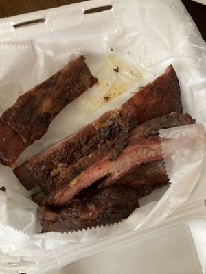 Twin Oaks BBQ by null