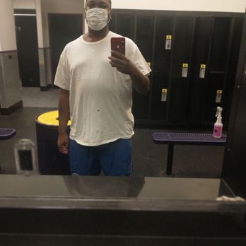 Planet Fitness - Bout to get it in - Gyms Near Me - Chicago, Illinois