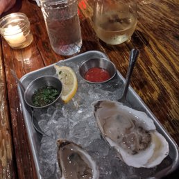 two types of oysters - both I'm told were good two types of oysters - both I'm told were good