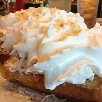 Eggs 'n Things - French toast with peaches and coconut. Yummeh! - Breakfast & Brunch Near Me - Honolulu, Hawaii