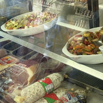 Gian's Delicatessen - Delis Near Me - Stockton, California Gian's Delicatessen - Delis Near Me - Stockton, California