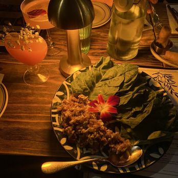 Saranrom Thai - Miami Ka Nah - Thai Near Me - Elmhurst, New York