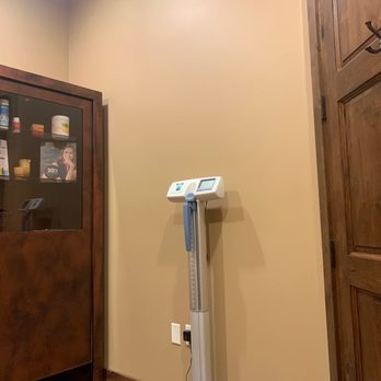 Red Mountain Weight Loss - Consultation Room with their NP which I've been waiting for a while now:/ - Medical Spas Near Me - Phoenix, Arizona Red Mountain Weight Loss - Consultation Room with their NP which I've been waiting for a while now:/ - Medical Spas Near Me - Phoenix, Arizona