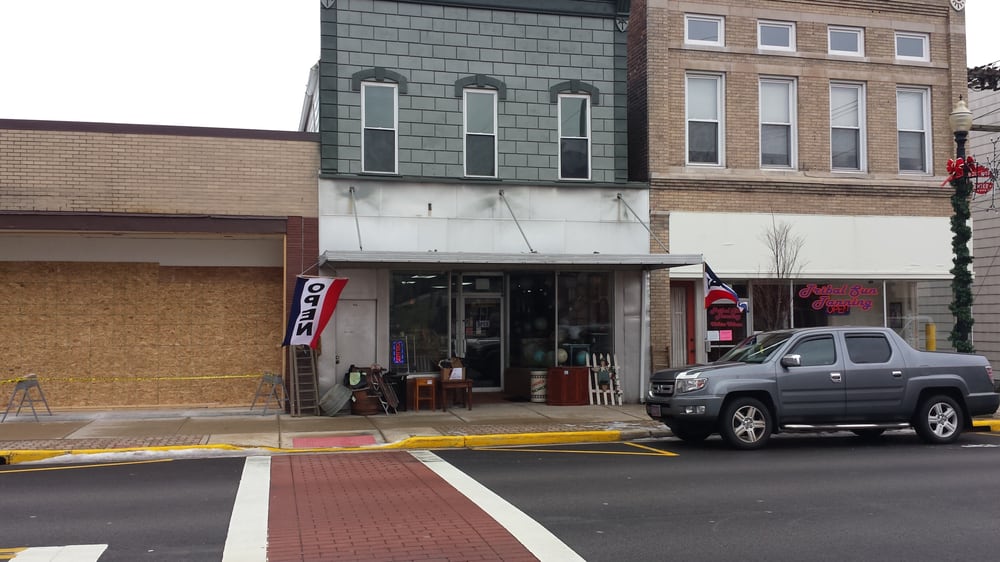 WINDING ROAD SALES Updated September 2024 46 E Auglaize St