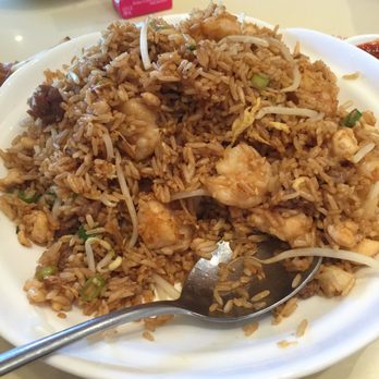 Minghin Cuisine - Combo fried rice. Not great - Dim Sum Near Me - Naperville, Illinois