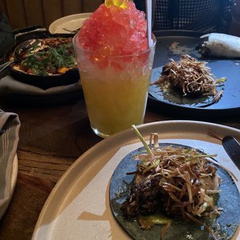 Daisy - Mushroom taco and mango margarita - Cocktail Bars Near Me - Los Angeles, California Daisy - Mushroom taco and mango margarita - Cocktail Bars Near Me - Los Angeles, California
