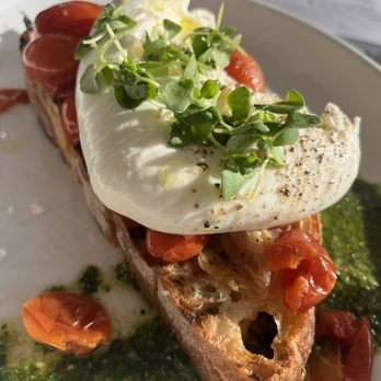 Sixty Vines - Buratta - Wine Bars Near Me - Winter Park, Florida Sixty Vines - Buratta - Wine Bars Near Me - Winter Park, Florida