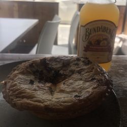 Pie Mine - Butter chicken pie