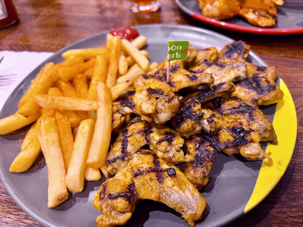 Nando's
