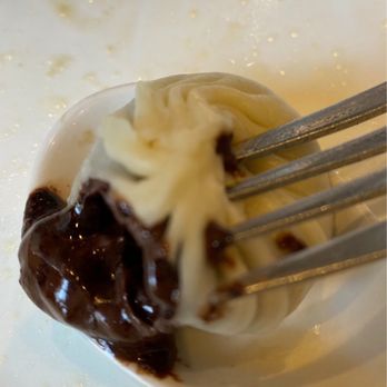 Din Tai Fung - Chocolate & Mochi Xiao Long Bao - Taiwanese Near Me - Seattle, Washington