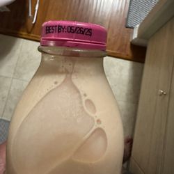 Rockview Dairy - They gave me expired milk, I spent $11 on this stuff 3 days expired