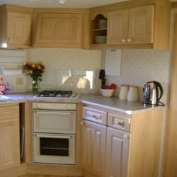 The Sanctuary Retreat - Kitchen prep area