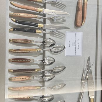 Harrods - Fancy cutlery set - Department Stores Near Me - London, XGL Harrods - Fancy cutlery set - Department Stores Near Me - London, XGL