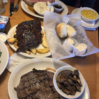 Texas Roadhouse - Bone-In Ribeye* Sidekick of Ribs Prime Rib* Sauteed Mushrooms Seasoned Corn - Steakhouses Near Me - Meridian, Idaho Texas Roadhouse - Bone-In Ribeye* Sidekick of Ribs Prime Rib* Sauteed Mushrooms Seasoned Corn - Steakhouses Near Me - Meridian, Idaho