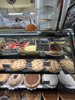 Auntie El's Farm Market by null