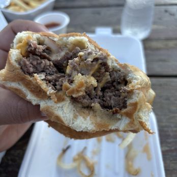 Santino’s Snack Shack - Santino's smash burger - Food Trucks Near Me - East Lansing, Michigan