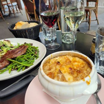 Le P'tit Wagram - Brasseries Near Me - Paris, 75