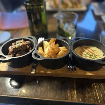 Fletcher's - BEEF & BUFFALO FONDUE - New American Near Me - Park City, Utah