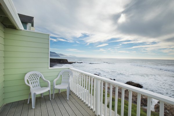 The Tides Inn by null