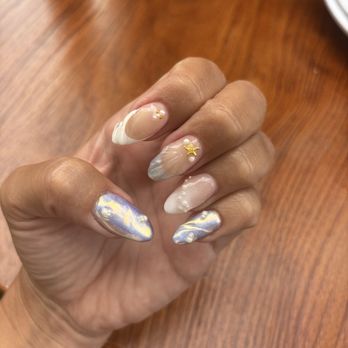 Refine Nails & Spa - Full set with nail design - Nail Salons Near Me - Chicago, Illinois Refine Nails & Spa - Full set with nail design - Nail Salons Near Me - Chicago, Illinois
