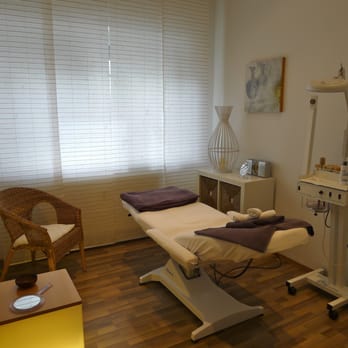 Kosmetikinstitut Hautschön - Skin Care Near Me - Frankfurt, HE Kosmetikinstitut Hautschön - Skin Care Near Me - Frankfurt, HE